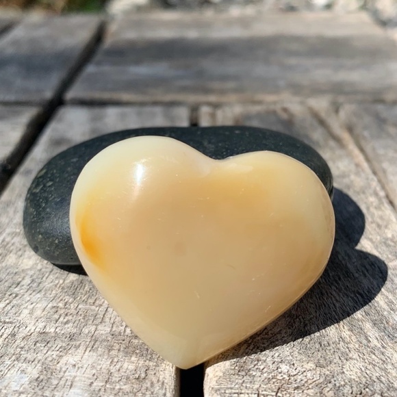 Dendritic Plant Agate Polished Puffy Heart Crystals Chakras Healing Worry Stone - Picture 2 of 8